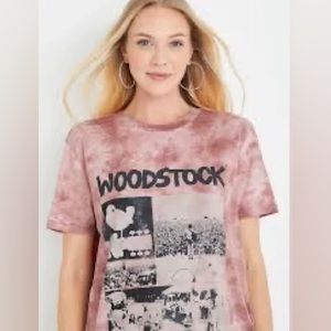 Maurice’s Woodstock Oversized Graphic T-shirt